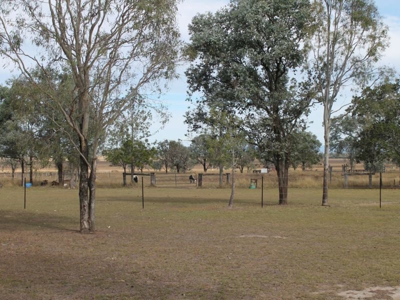 Photo - 48 Haslingden Road, Lockyer Waters QLD 4311 - Image 2