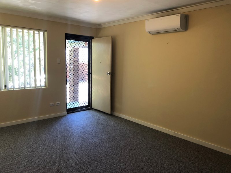 Photo - 4/8 Hastings Street, Scarborough WA 6019 - Image 3