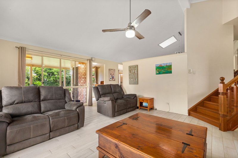 Photo - 48 Hawthorn Road, Burpengary QLD 4505 - Image 5