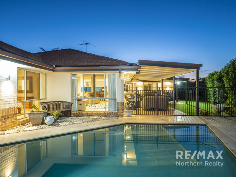 48 Hayward Ave , Cashmere QLD 4500