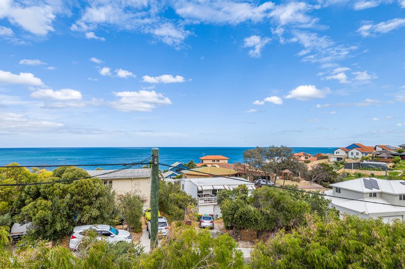 48 Hazel Avenue, Quinns Rocks WA 6030