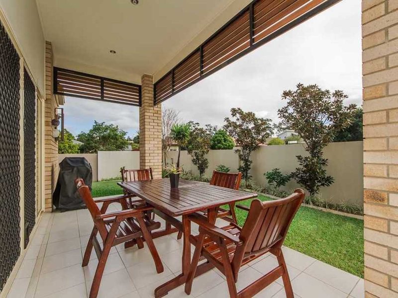 Photo - 48 Heights Drive, Robina QLD 4226 - Image 13