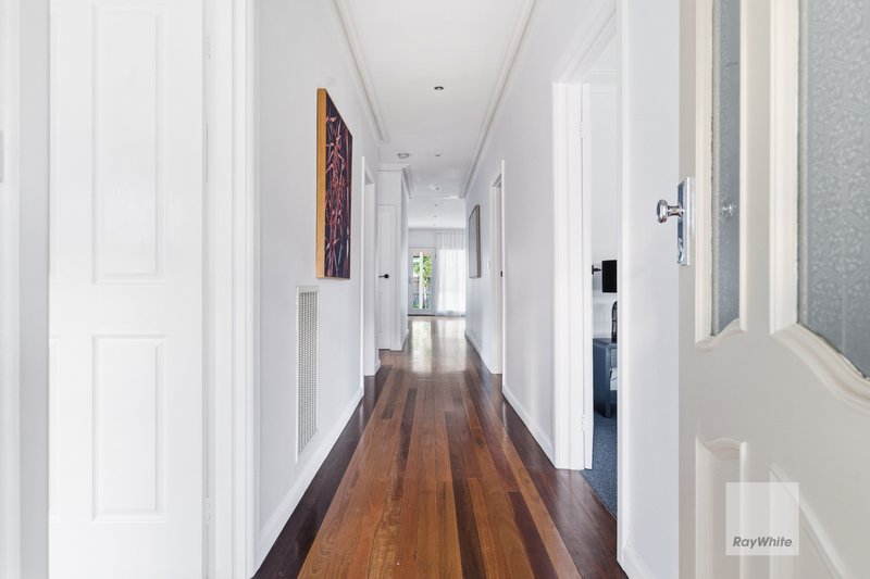 Photo - 48 Henley Street, Pascoe Vale South VIC 3044 - Image 5