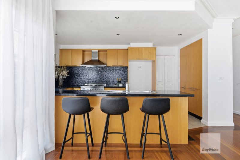 Photo - 48 Henley Street, Pascoe Vale South VIC 3044 - Image 14