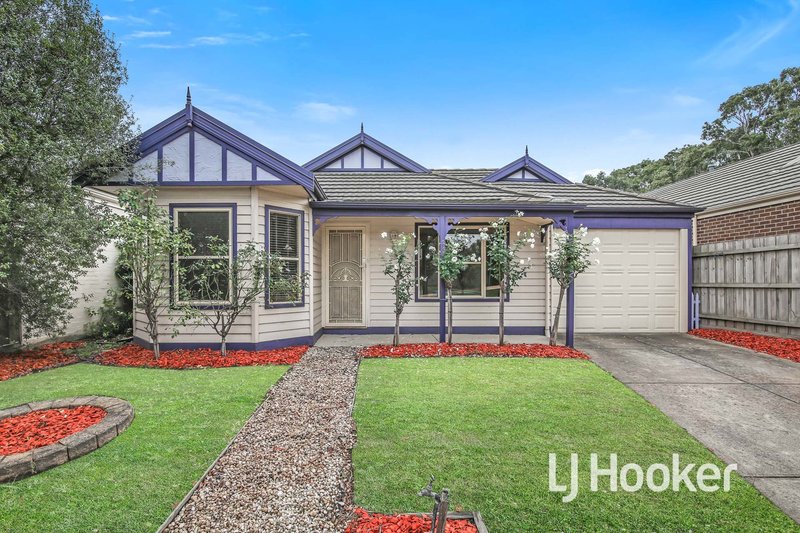 48 Henry Lawson Drive, Lynbrook VIC 3975