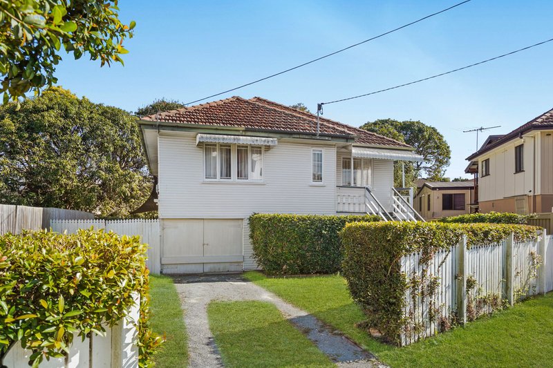 Photo - 48 Henry Street, Chermside QLD 4032 - Image 1