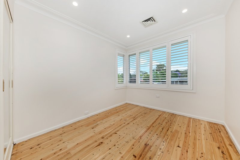 Photo - 48 Hilda Road, Baulkham Hills NSW 2153 - Image 10