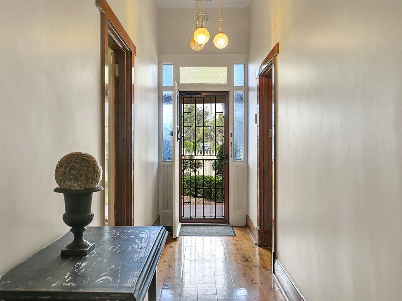 Photo - 48 Hill Street, Victor Harbor SA 5211 - Image 7