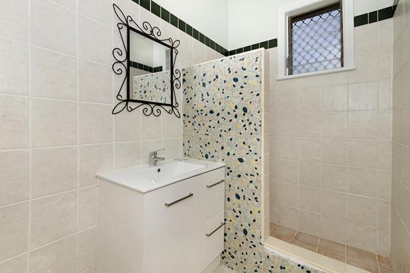 Photo - 48 Hodel Street, Rosslea QLD 4812 - Image 5