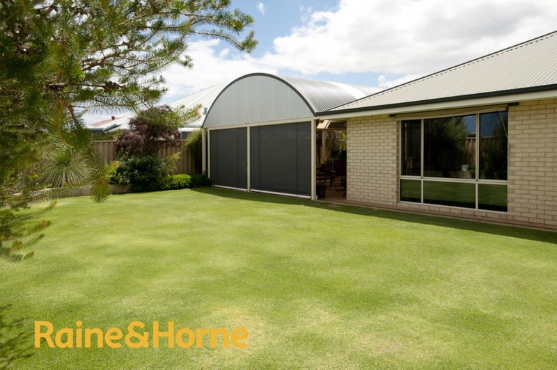 Photo - 48 Hornibrook Road, Dalyellup WA 6230 - Image 18