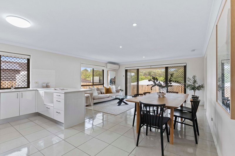 Photo - 48 Hume Circuit, Warner QLD 4500 - Image 5