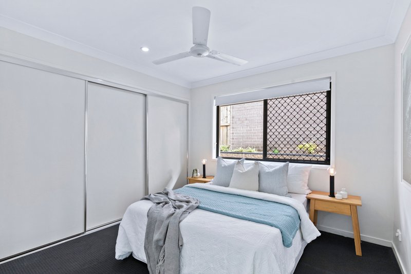 Photo - 48 Hume Circuit, Warner QLD 4500 - Image 15