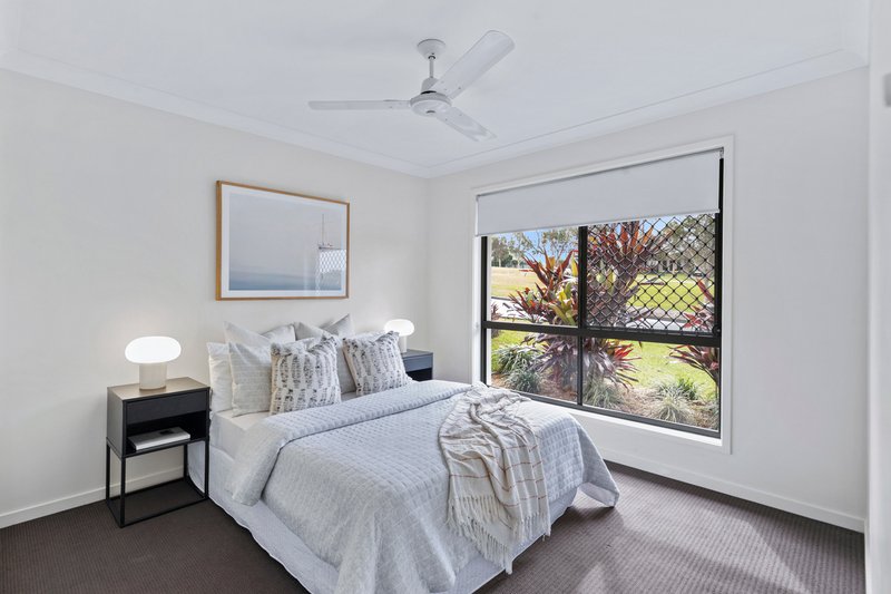 Photo - 48 Hume Circuit, Warner QLD 4500 - Image 16