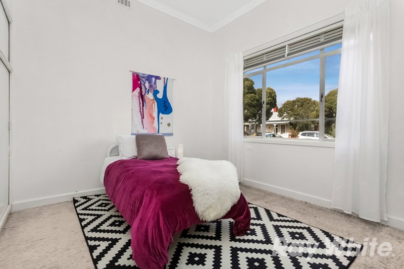 Photo - 48 Hunter Street, Brunswick West VIC 3055 - Image 6