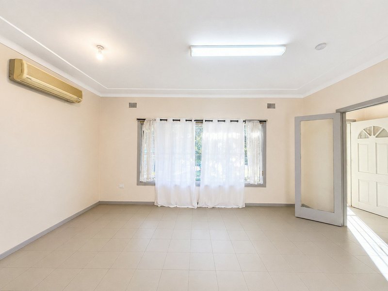 Photo - 48 Huon Street, Cabramatta NSW 2166 - Image 2