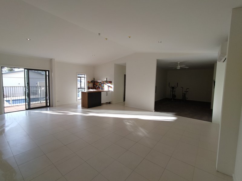 Photo - 48 Hurcombe Crescent, Port Augusta West SA 5700 - Image 16