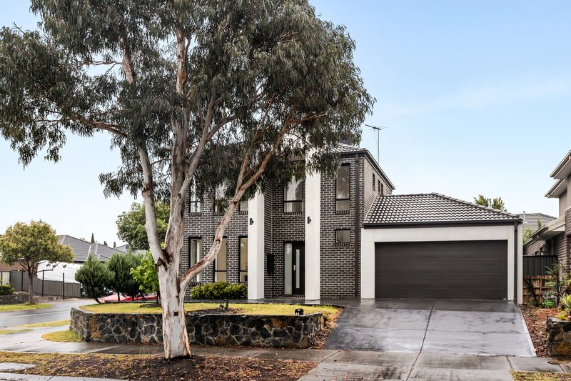 48 Hyde Park Avenue, Craigieburn VIC 3064