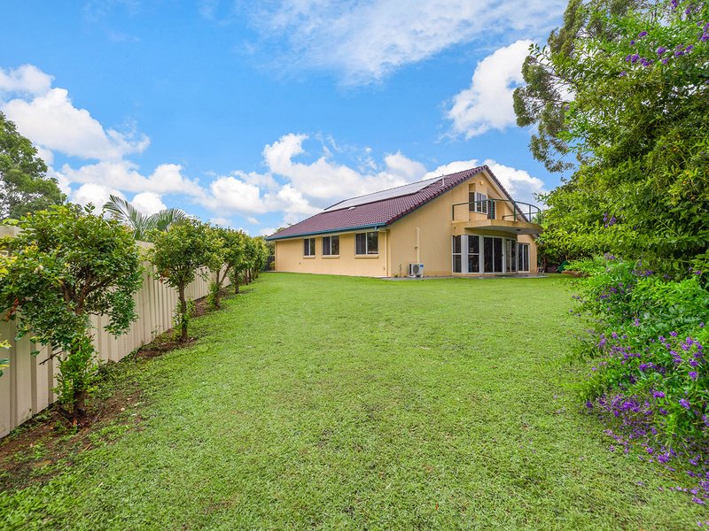 Photo - 48 Ironbark Place, Bridgeman Downs QLD 4035 - Image 2