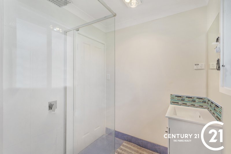 Photo - 48 Jane Street, Smithfield NSW 2164 - Image 5