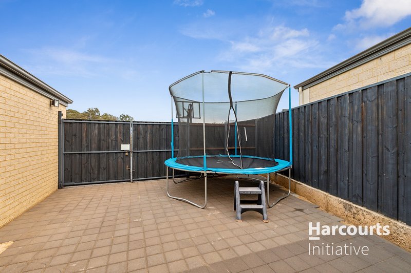 Photo - 48 Janselling Avenue, Ellenbrook WA 6069 - Image 20