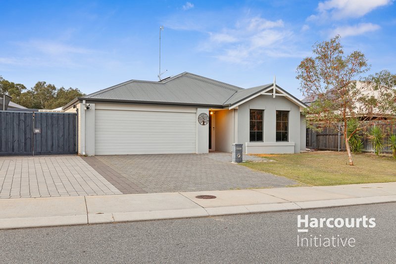 Photo - 48 Janselling Avenue, Ellenbrook WA 6069 - Image 25