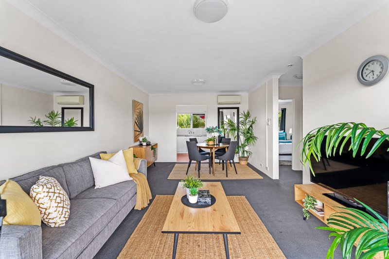 Photo - 4/8 Jephson Street, Toowong QLD 4066 - Image 2