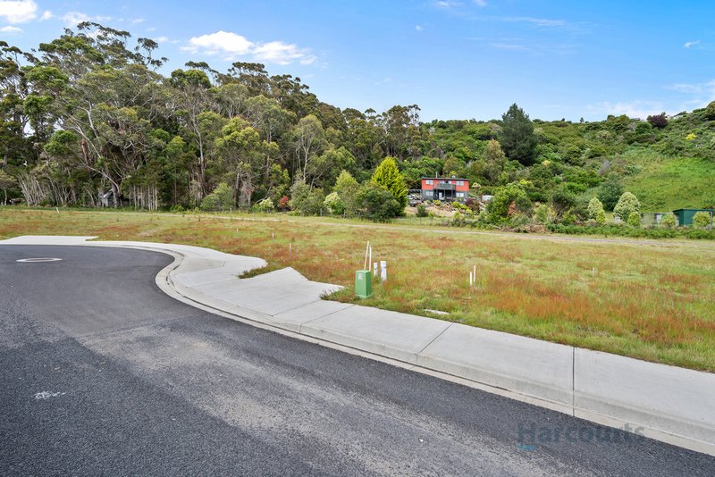 Photo - 48 Jerling Street, West Ulverstone TAS 7315 - Image 6