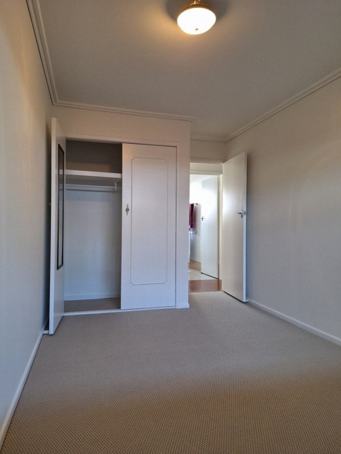 Photo - 48 Kalimna Drive, Clontarf QLD 4019 - Image 6