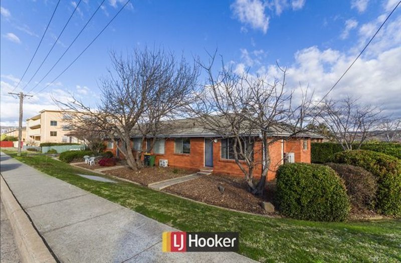 Photo - 4/8 Killard Street, Queanbeyan NSW 2620 - Image 8