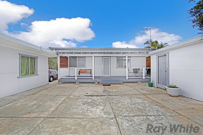 Photo - 48 Kobada Avenue, Buff Point NSW 2262 - Image 4