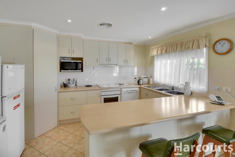 Photo - 48 Laidlaw Avenue, Edenhope VIC 3318 - Image 3