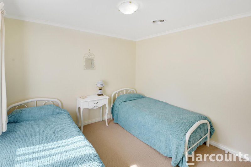 Photo - 48 Laidlaw Avenue, Edenhope VIC 3318 - Image 7