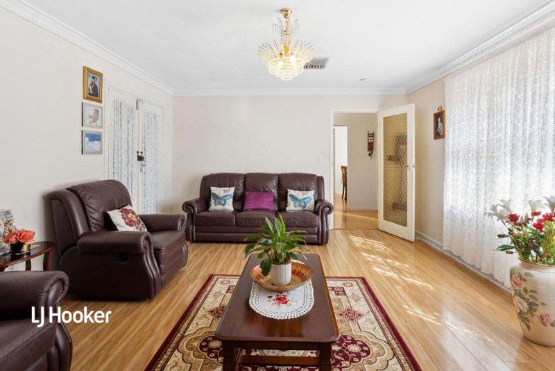 Photo - 48 Lantana Drive, Parafield Gardens SA 5107 - Image 3