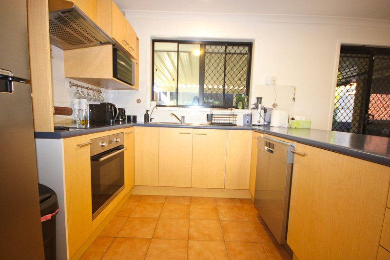 Photo - 48 Leonardo Circuit, Coombabah QLD 4216 - Image 3