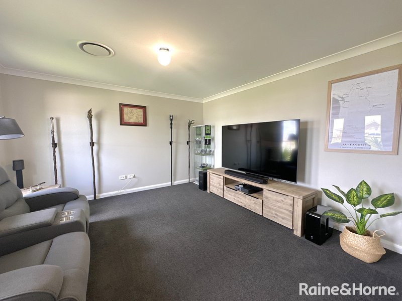 Photo - 48 Lew Avenue, Eglinton NSW 2795 - Image 9