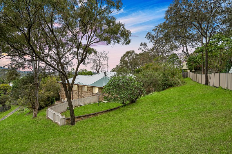 Photo - 48 Linning Street, Mount Warren Park QLD 4207 - Image 22