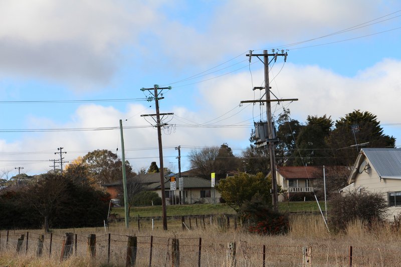 Photo - 48 Llangothlin Street, Guyra NSW 2365 - Image 5