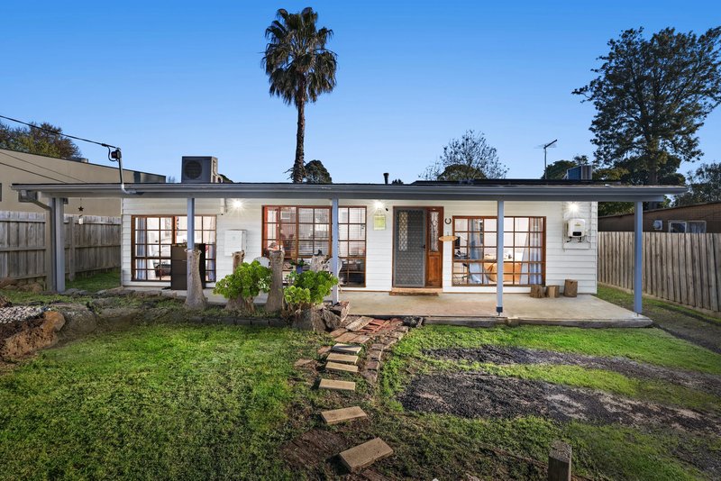Photo - 48 Loretto Avenue, Ferntree Gully VIC 3156 - Image 2