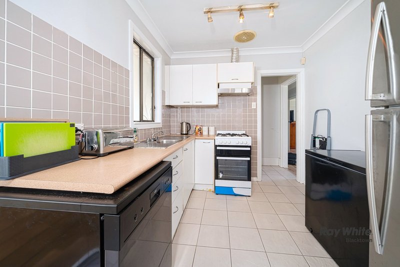 Photo - 48 Love Street, Blacktown NSW 2148 - Image 3
