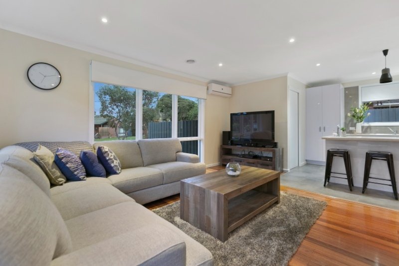 Photo - 48 Lucerne Crescent, Frankston VIC 3199 - Image 5