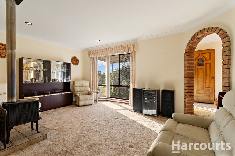 Photo - 48 Luckhurst Drive, Mandurah WA 6210 - Image 3