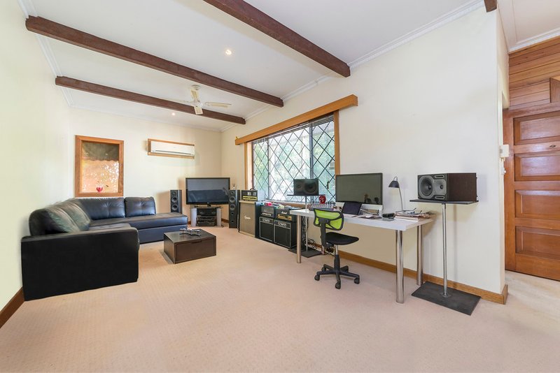 Photo - 48 Lyndoch Road, Gawler East SA 5118 - Image 5