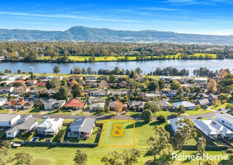 48 Lyrebird Drive, Nowra NSW 2541