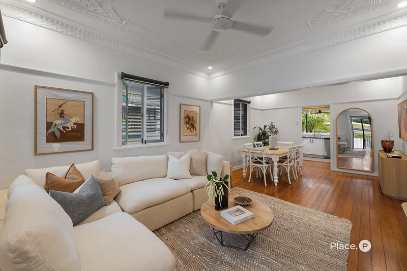 Photo - 48 Mackay Street, Coorparoo QLD 4151 - Image 3