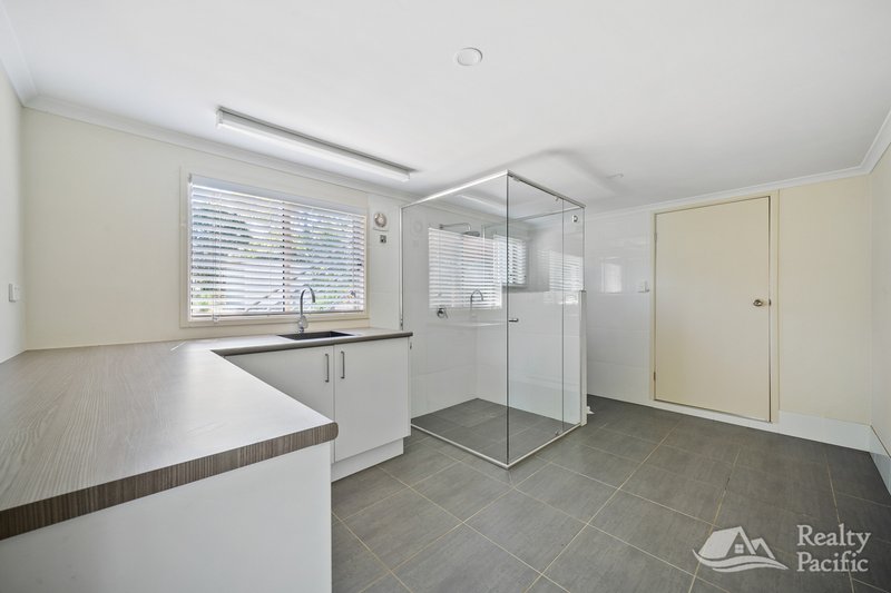 Photo - 48 Malabar Street, Wynnum West QLD 4178 - Image 10