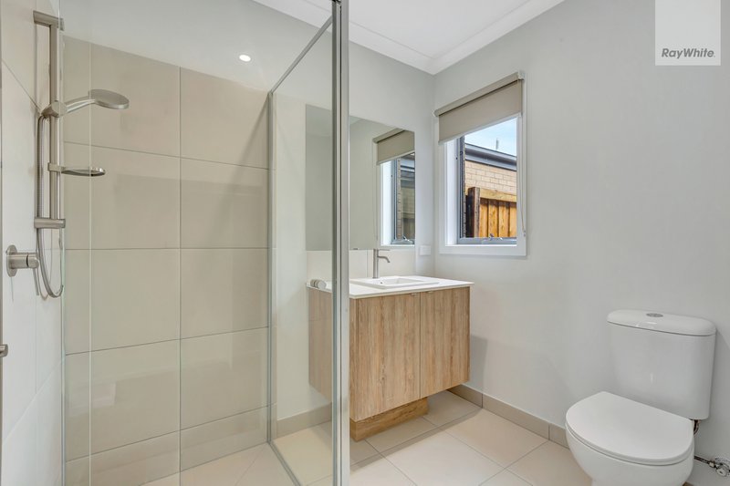 Photo - 48 Mallaig Drive, Beveridge VIC 3753 - Image 7