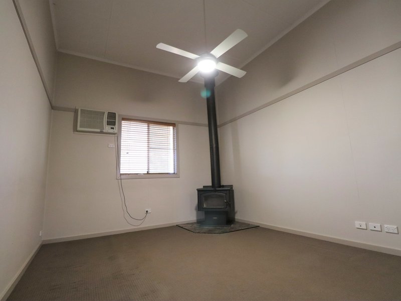 Photo - 48 Mary Street, Mitchell QLD 4465 - Image 6