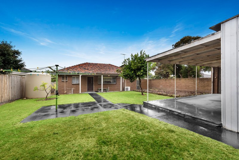 Photo - 48 Mccubbin Street, Burwood VIC 3125 - Image 8