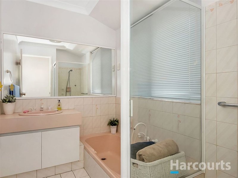 Photo - 48 Merrifield Circle, Leeming WA 6149 - Image 16