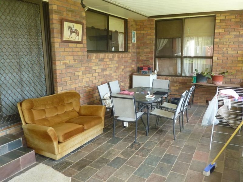 Photo - 48 Molong Road, Old Bar NSW 2430 - Image 5